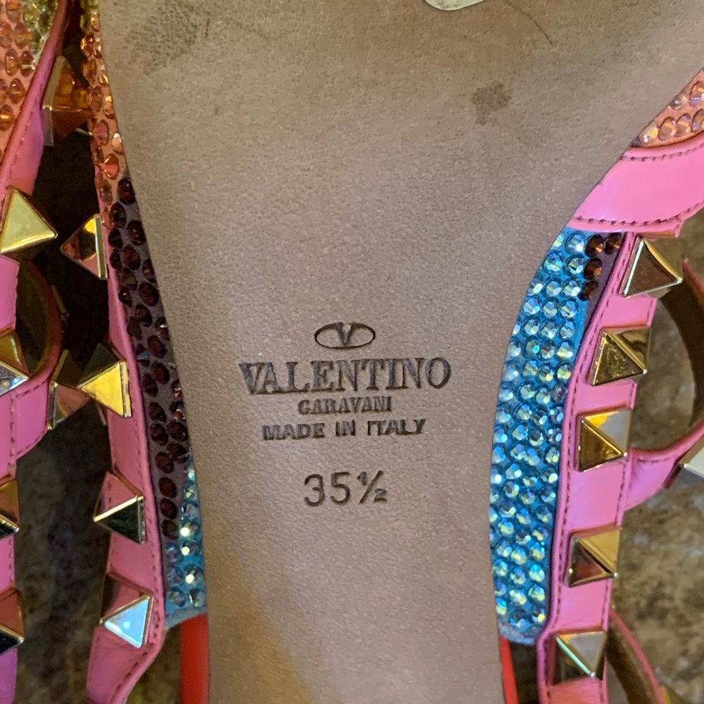 Valentino Rockstud RARE heels - Picture 6 of 8